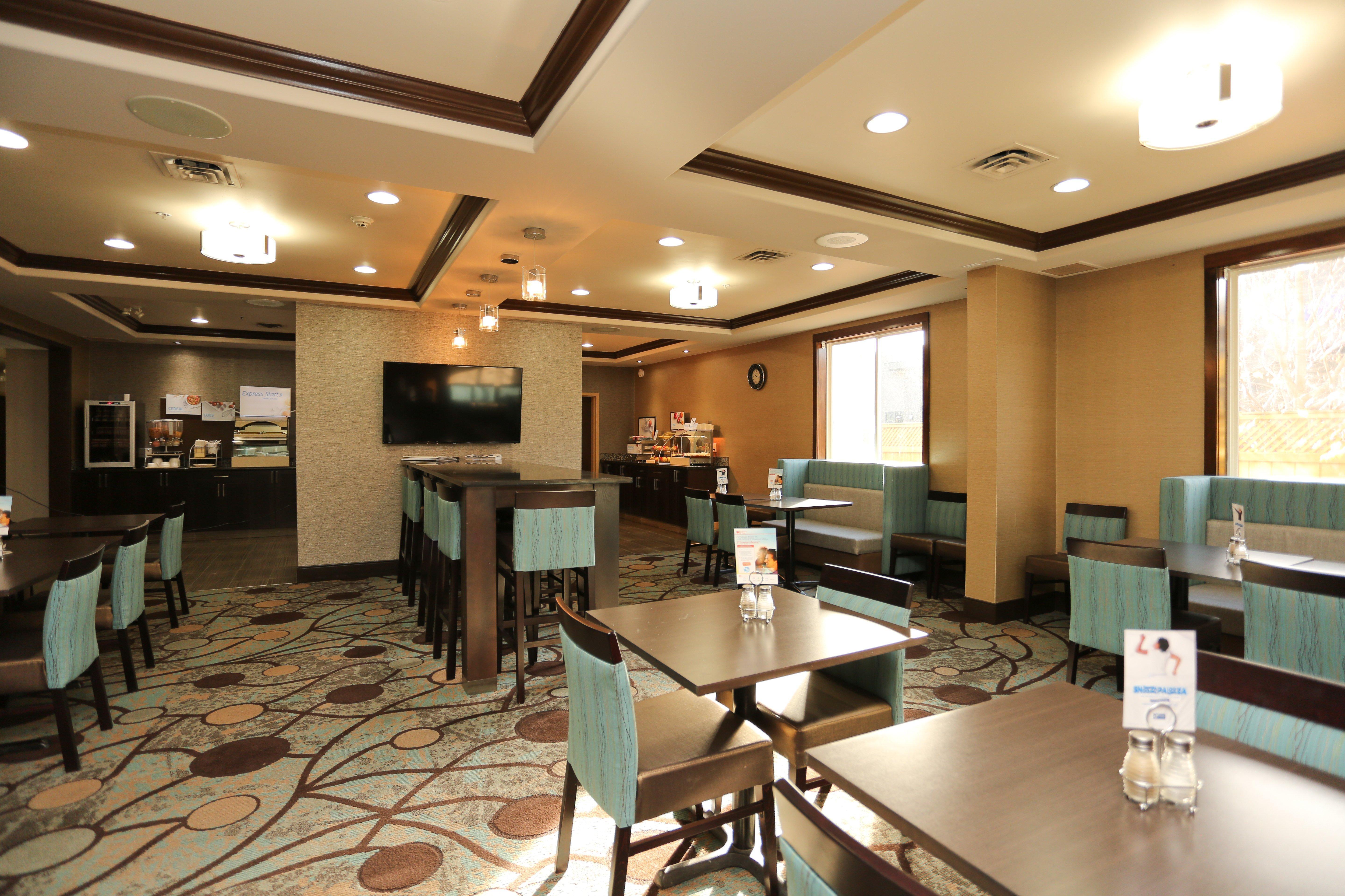 Holiday Inn Express Hotel & Suites Vernon By Ihg Eksteriør billede